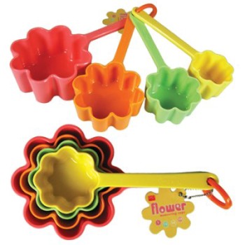 Mohawk - Homescapes - Kitchen - Kids - Playtime - Safety - Measuring - Cups - www.funslurp.com