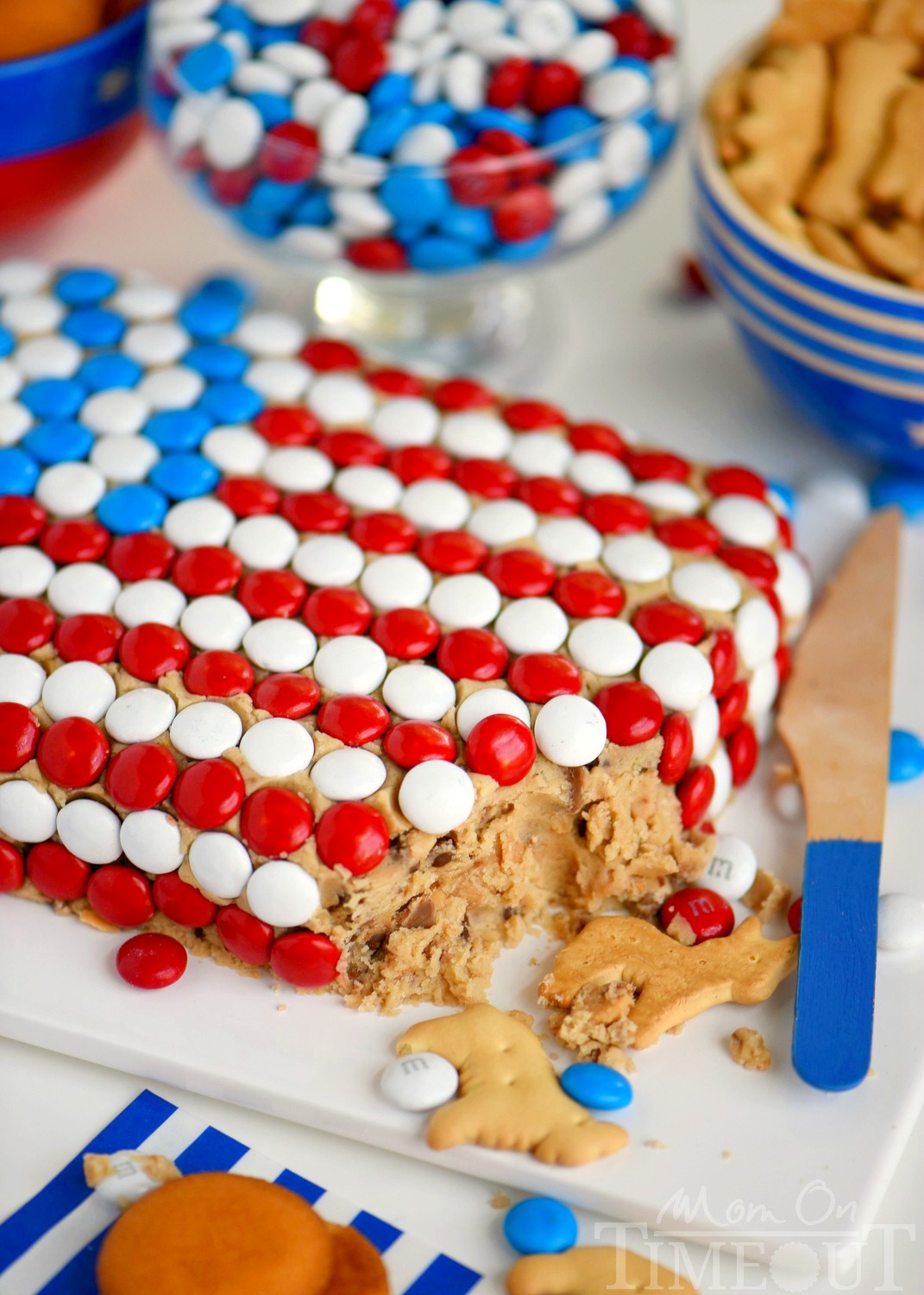 chocolate-chip-cookie-dough-flag-dip-top-bright