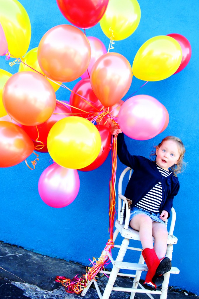 kid photo ideas, balloon photography ideas