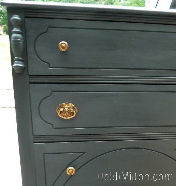 5 Reasons Chalk paint - Easy DIY - Mohawk Homescapes - graphite dresser Mohawk